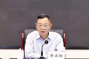 六台主持人：贝尔建议贝林厄姆学西语，那我建议他少打高尔夫